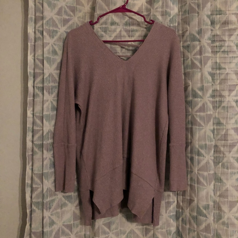 Bevello Lavender Long Sleeve Cut Out Back Top